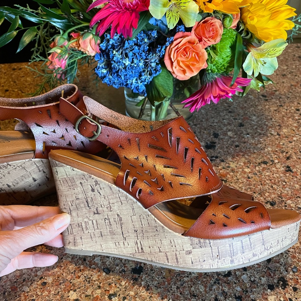 Platform Sandals